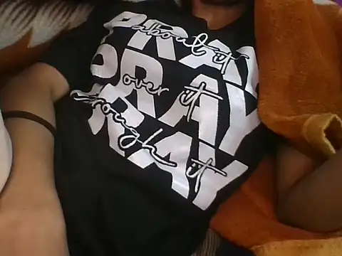 AKANSHA 7 online show from December 22, 2025, 6:52 pm