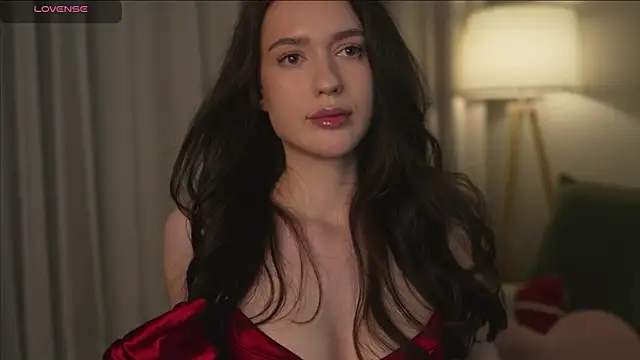 justbarbiee online show from April 4, 2026, 7:31 pm