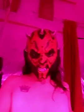 Snapshot of parejarica420 chatting on March 7, 2026, 12:28 am parejarica420 online show from March 7, 2026, 12:28 am