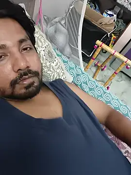 Snapshot of PARTHI012025 chatting on June 15, 2026, 4:28 pm PARTHI012025 online show from June 15, 2026, 4:28 pm