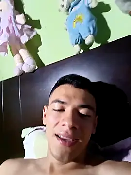 Snapshot of andresiito203 chatting on March 3, 2025, 5:37 am andresiito203 online show from March 3, 2025, 5:37 am