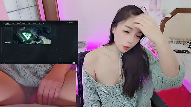 Snapshot of Song_99 chatting on February 16, 2026, 4:22 am Song 99 online show from February 16, 2026, 4:22 am