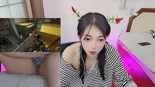 Snapshot of Song_99 chatting on February 20, 2026, 6:19 am Song 99 online show from February 20, 2026, 6:19 am