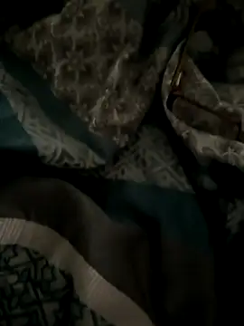 luiriv04 online show from September 20, 2025, 2:55 pm