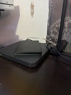 luiriv04 online show from October 6, 2025, 4:24 am