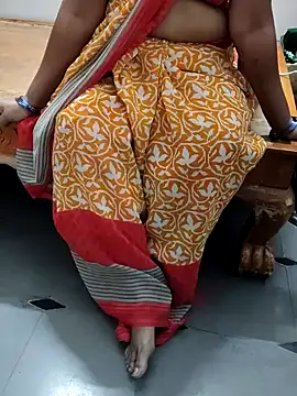 laxmitelugu78 online show from January 26, 2025, 1:36 pm