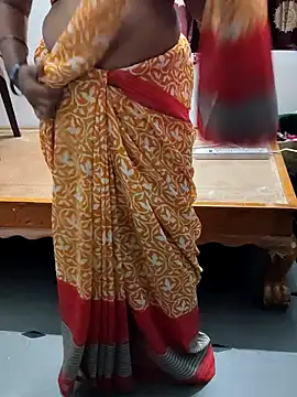 laxmitelugu78 online show from January 26, 2025, 8:23 pm