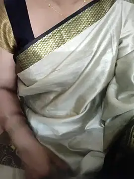 laxmitelugu78 online show from September 28, 2025, 2:57 pm