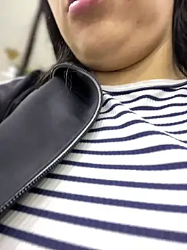 Snapshot of Im-Allysoon chatting on January 30, 2025, 8:31 pm Im-Allysoon online show from January 30, 2025, 8:31 pm