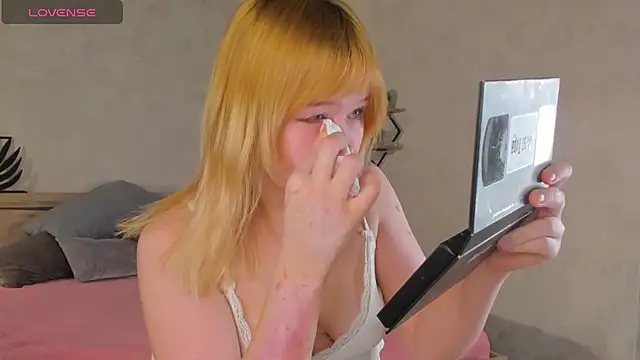 Amy Kimberlly online show from November 30, 2025, 12:00 am