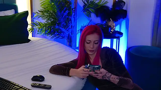 AylaPearl online show from January 7, 2026, 8:14 pm