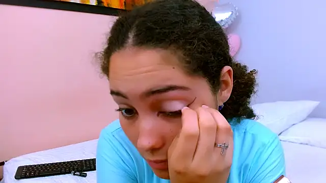 cameron cooper01 online show from February 26, 2025, 1:11 pm