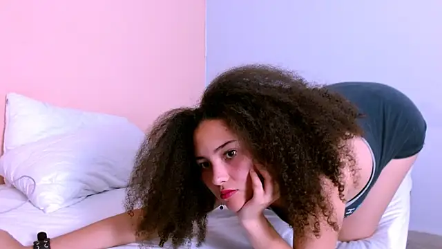 cameron cooper01 online show from February 5, 2025, 4:58 pm