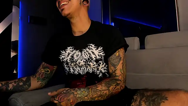 kaletattoo online show from May 18, 2026, 11:26 am
