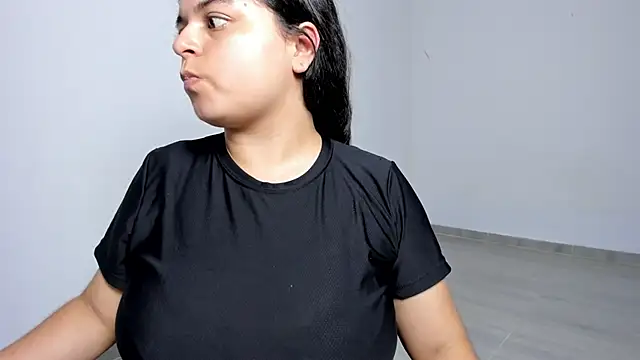 Little Shaara online show from March 20, 2025, 10:51 pm