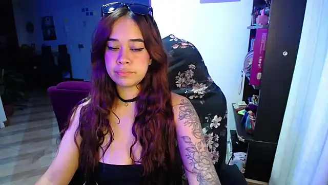 anyablack2 online show from October 10, 2025, 2:56 am