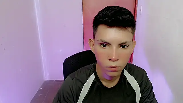 Alexxx lov online show from September 13, 2025, 1:11 pm