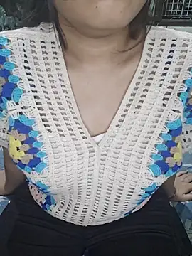 JANVI MISHRA1 online show from April 27, 2026, 4:38 pm
