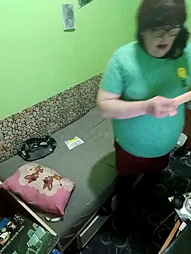 Snapshot of Adrianka chatting on February 15, 2026, 2:34 am Adrianka online show from February 15, 2026, 2:34 am