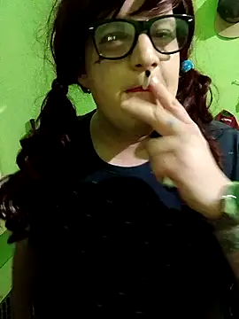 Snapshot of Adrianka chatting on February 21, 2026, 10:34 pm Adrianka online show from February 21, 2026, 10:34 pm