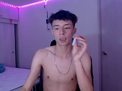 Juanmres online show from March 9, 2026, 9:07 pm