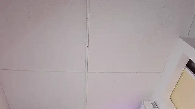 viankaa miller online show from January 13, 2026, 6:06 am