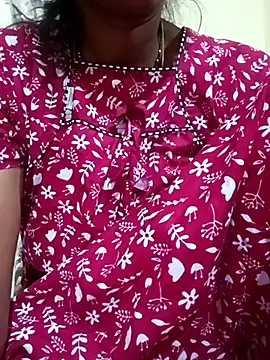 Snapshot of TeluguammayiMahi chatting on April 13, 2026, 11:20 pm TeluguammayiMahi online show from April 13, 2026, 11:20 pm