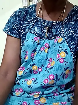 Snapshot of TeluguammayiMahi chatting on April 5, 2026, 11:22 pm TeluguammayiMahi online show from April 5, 2026, 11:22 pm