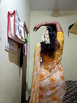 Snapshot of TeluguammayiMahi chatting on April 11, 2026, 9:07 pm TeluguammayiMahi online show from April 11, 2026, 9:07 pm