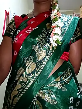 Snapshot of TeluguammayiMahi chatting on March 25, 2026, 10:41 pm TeluguammayiMahi online show from March 25, 2026, 10:41 pm