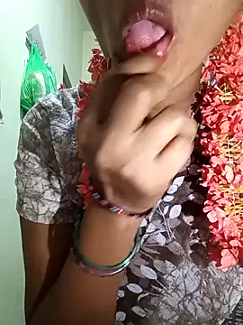 Snapshot of TeluguammayiMahi chatting on March 17, 2026, 9:51 pm TeluguammayiMahi online show from March 17, 2026, 9:51 pm