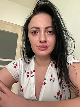 Snapshot of RaisaSalvi chatting on February 26, 2025, 11:54 am RaisaSalvi online show from February 26, 2025, 11:54 am