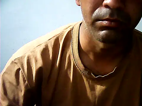 Snapshot of Nightservice27 chatting on February 17, 2026, 5:32 pm Nightservice27 online show from February 17, 2026, 5:32 pm