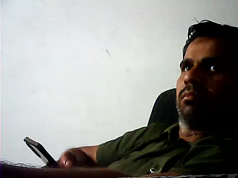 Snapshot of Nightservice27 chatting on October 28, 2025, 5:23 pm Nightservice27 online show from October 28, 2025, 5:23 pm