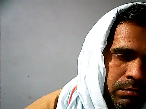 Snapshot of Nightservice27 chatting on March 19, 2026, 3:34 pm Nightservice27 online show from March 19, 2026, 3:34 pm