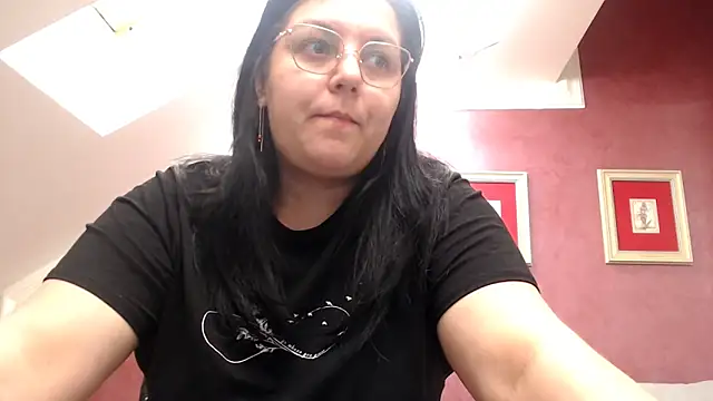 Wetandnaughtyxx online show from April 27, 2026, 6:22 am