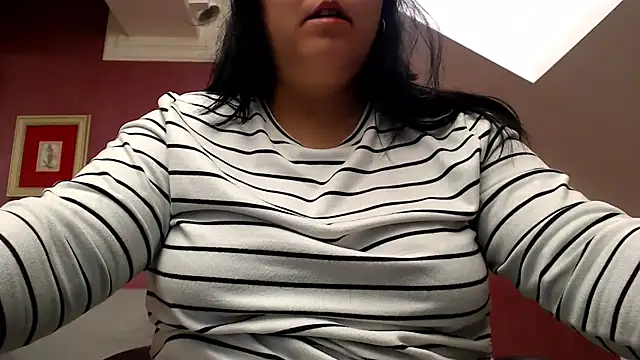 Snapshot of Wetandnaughtyxx chatting on March 12, 2026, 8:18 am Wetandnaughtyxx online show from March 12, 2026, 8:18 am