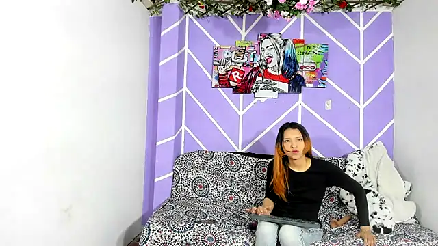 Escarlet Abel-06 online show from March 6, 2025, 1:37 am