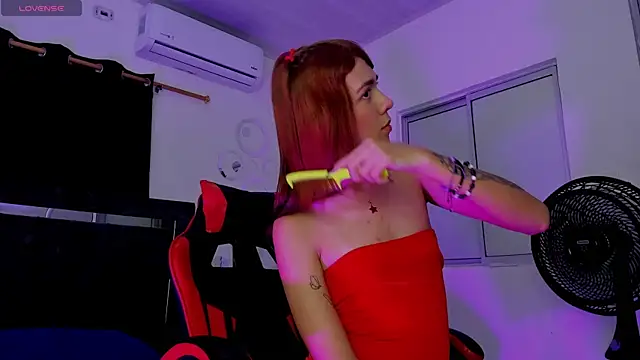 Nicol TransGirl online show from September 27, 2025, 2:28 am