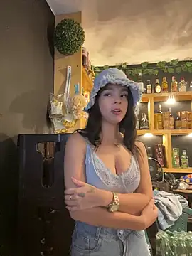 Snapshot of JullieBoo chatting on February 25, 2025, 12:58 am JullieBoo online show from February 25, 2025, 12:58 am