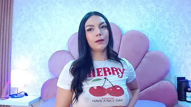 ElhaThomson online show from November 9, 2025, 10:36 pm