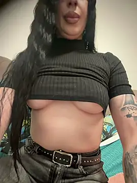 Robexxmia online show from May 7, 2026, 8:56 pm