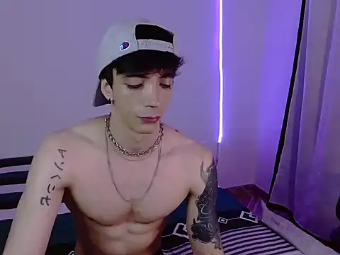 H3ll B0I online show from January 30, 2025, 11:24 pm