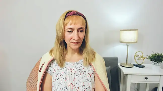 Snapshot of MargaretMilf69 chatting on February 14, 2025, 4:09 pm MargaretMilf69 online show from February 14, 2025, 4:09 pm