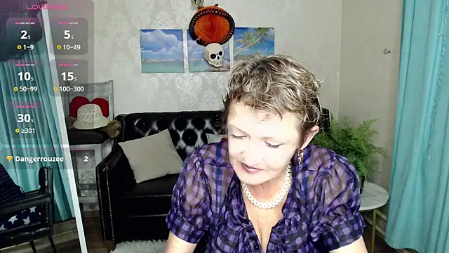 SexyGrandma  online show from October 20, 2025, 5:13 pm