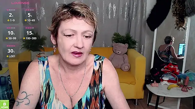 Snapshot of SexyGrandma_ chatting on February 2, 2026, 7:40 am SexyGrandma online show from February 2, 2026, 7:40 am