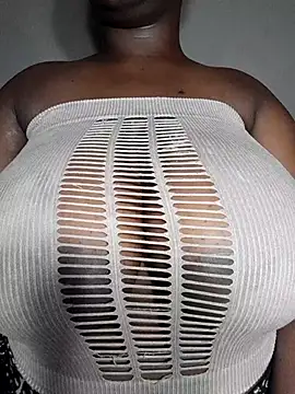 owamiee online show from February 16, 2025, 6:21 pm