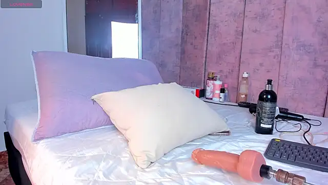 Annita001 online show from January 7, 2026, 7:19 pm