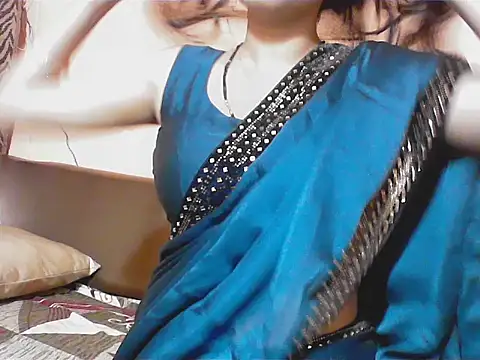 Snapshot of kajal__bhabhi_ chatting on March 18, 2025, 3:33 pm kajal bhabhi online show from March 18, 2025, 3:33 pm