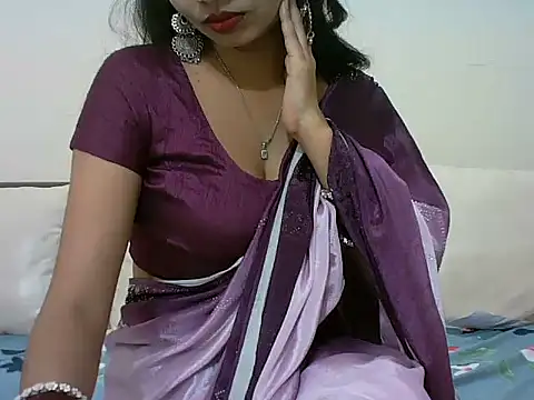 Snapshot of kajal__bhabhi_ chatting on November 16, 2025, 5:28 pm kajal bhabhi online show from November 16, 2025, 5:28 pm